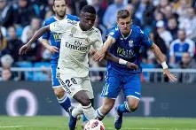 包含皇马替补上场改变战局，维尼修斯防线瞬间崩溃！的词条-乐动官方网址